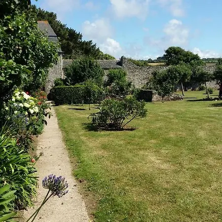 펜션 Les Du Chateau Du Rozel