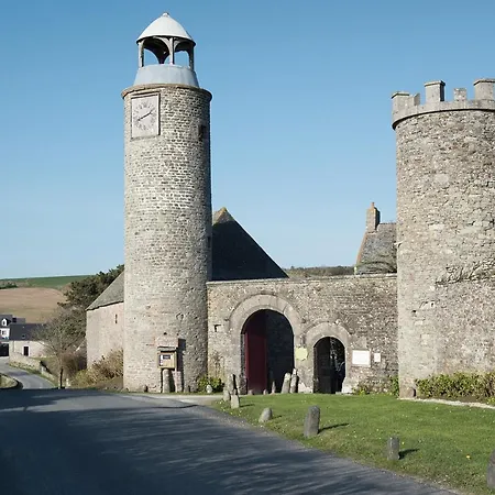 Les Du Chateau Du Rozel *